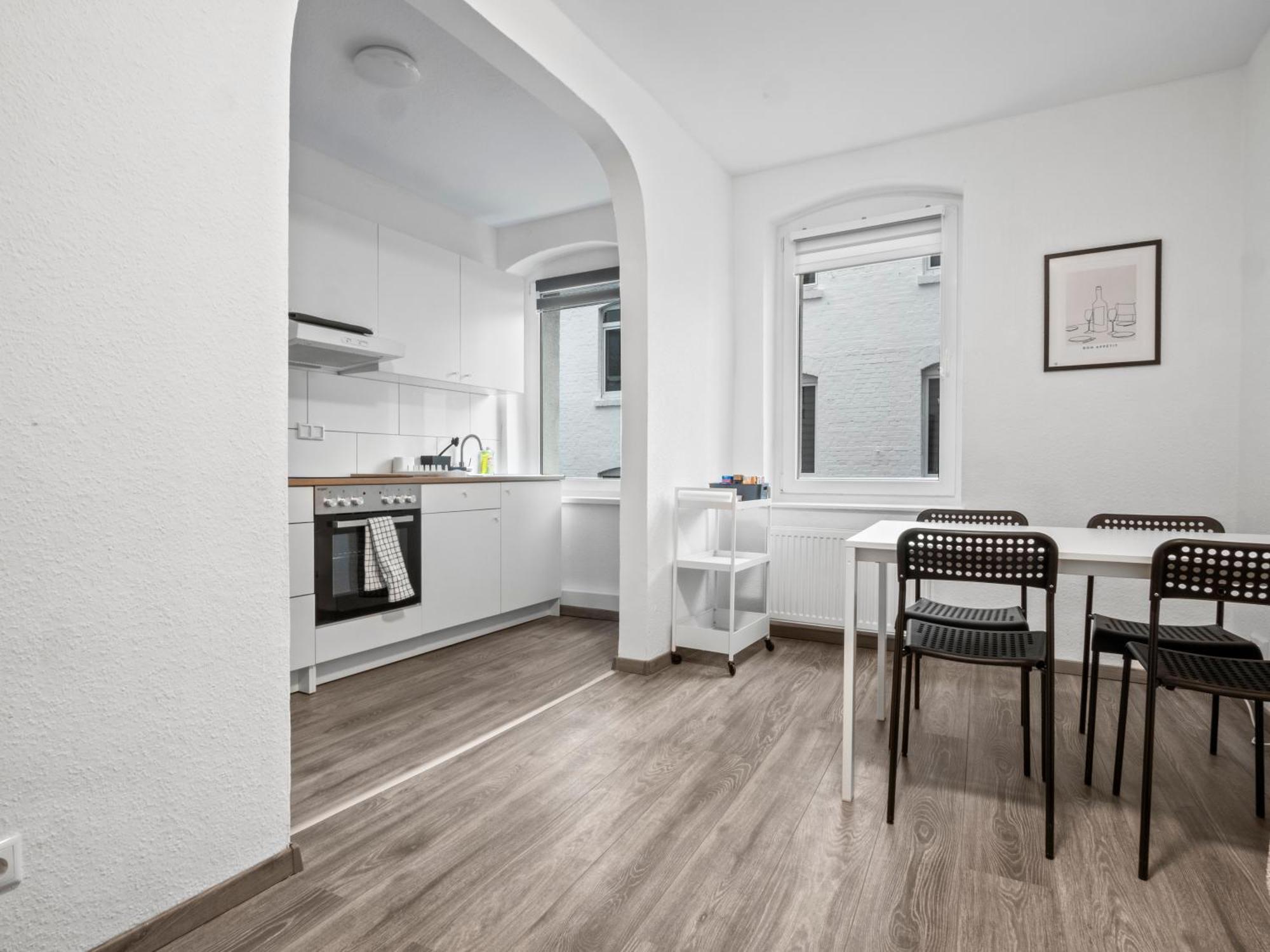 Wohnung In Zentraler Lage - Kostenlose Parkplaetze Kassel Exterior photo